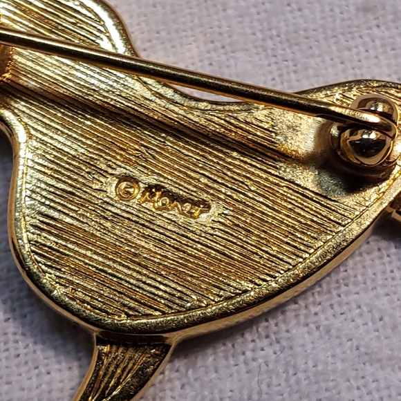 Beautiful and RARE Signed Monet Screw Construction Dog Brooch and Pave Crystals - Picture 5 of 6